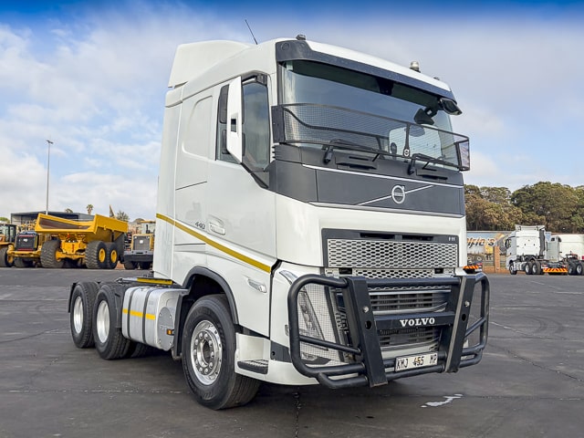 2022 Volvo FH440 – 6×4 Truck Tractor