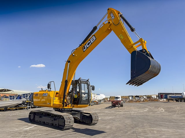 New JCB JS205 NXT - 21.5 Ton Excavator For Sale